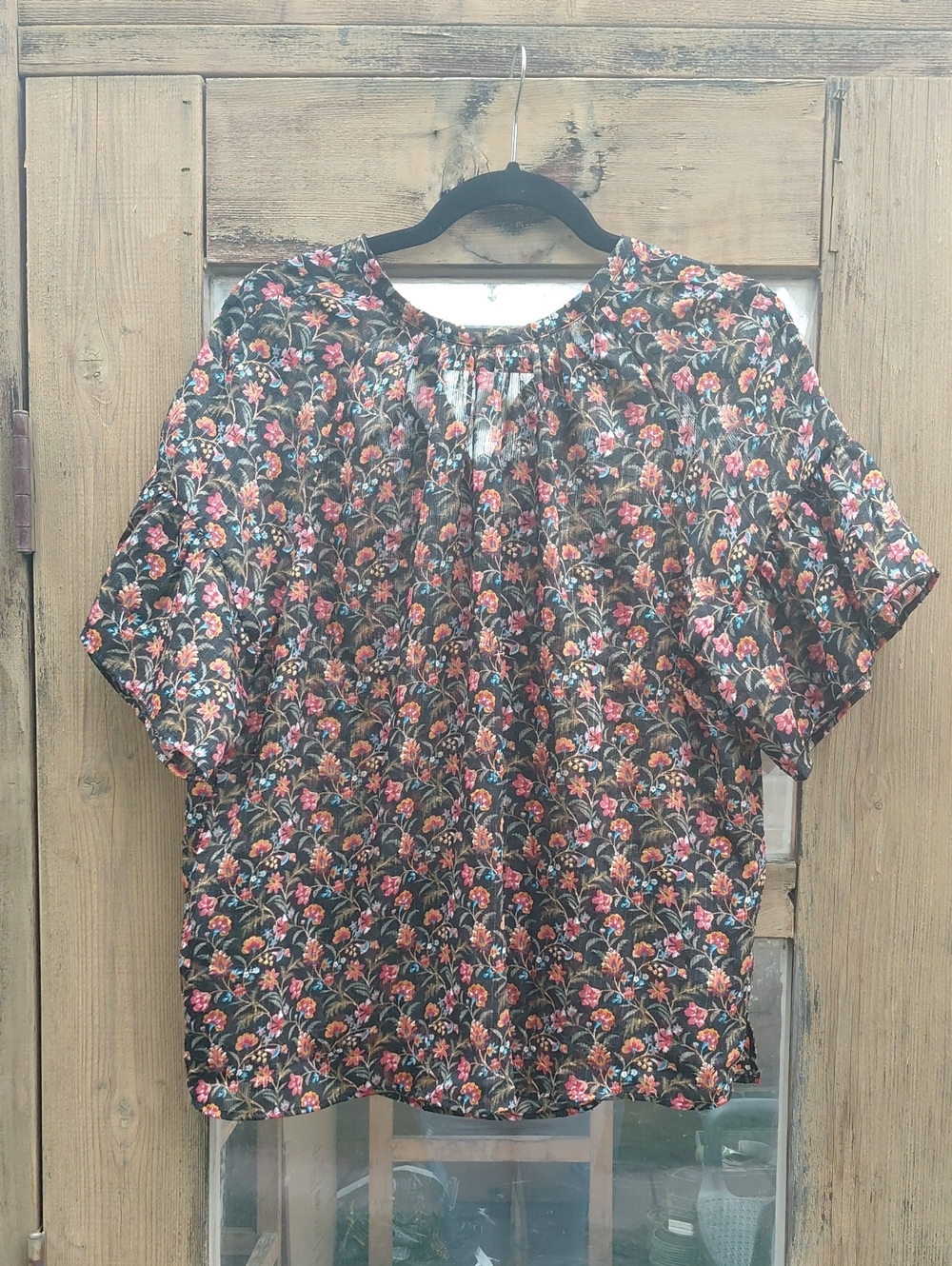 LOFT Black Floral Short-Sleeve Peasant Blouse with Pink & Red Flowers